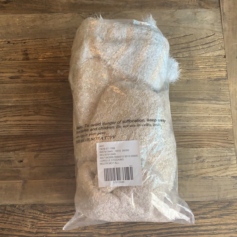 NEW NWT Anthropologie Lorelle stocking set - Picture 8 of 8